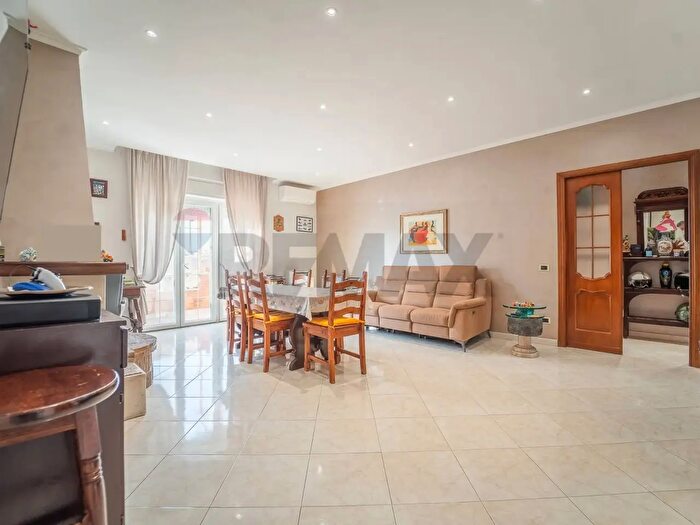 Appartamento trilocale in vendita in Via dei Nocchieri, Fiumicino