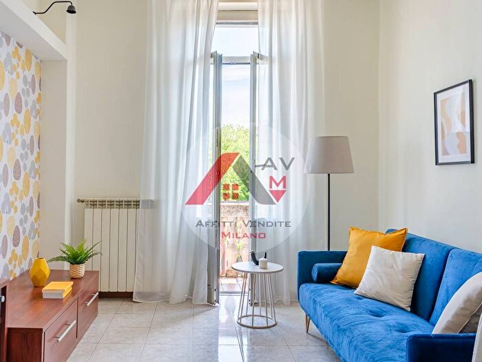 Appartamento bilocale in affitto in Via Biella, Famagosta, Milano