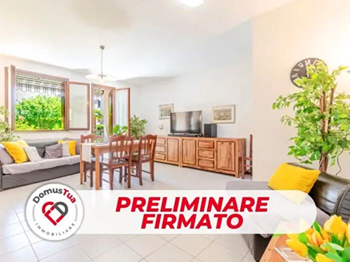 Appartamento trilocale in vendita in Via Luigi Taddei, Albizzate