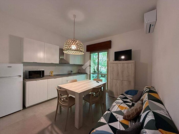 Appartamento bilocale in affitto in Via Campania, Pinarella, Cervia