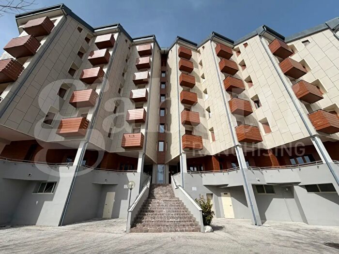 Appartamento bilocale in vendita in Via dellAcquasavia, Rocca Di Mezzo