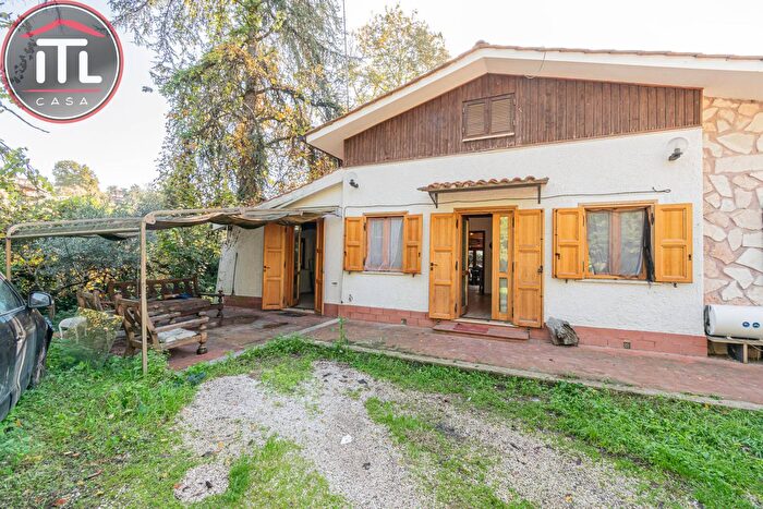 Casa con 5 locali in vendita in Via dellOrsa Maggiore, Rignano Flaminio