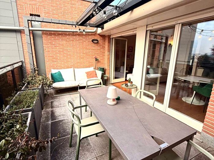 Casa trilocale in affitto in Viale Generale Armando Diaz, Semicentro, Chieri