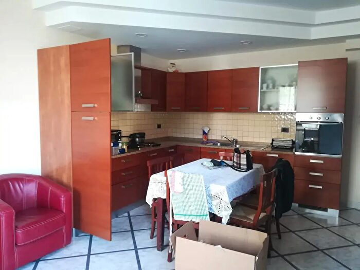 Appartamento con 6 locali in affitto in Pescara