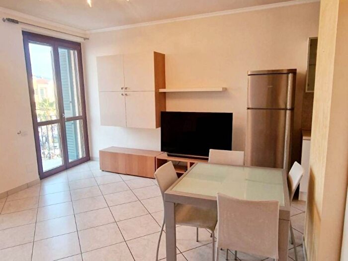 Appartamento trilocale in affitto in Morrovalle