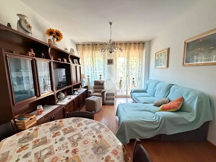 Appartamento trilocale in vendita in Via Brodolini, Vezzano Sul Crostolo