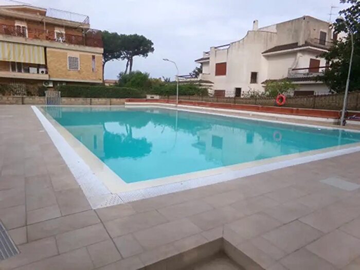 Appartamento trilocale in vendita in Viale Stella Marina, Anzio