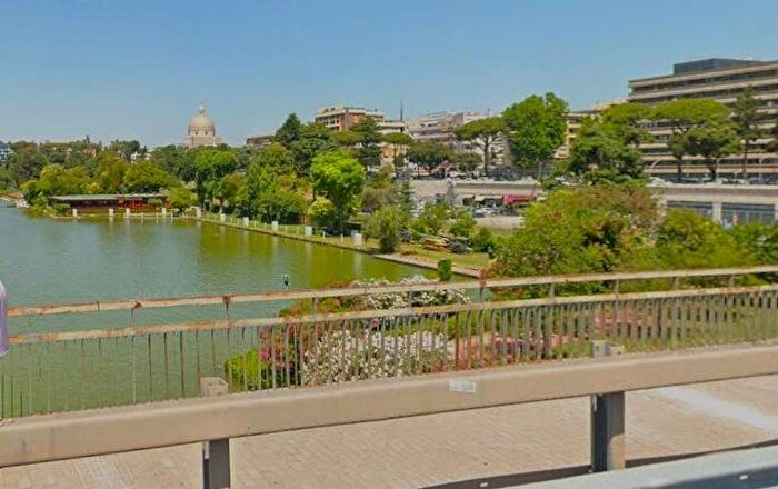 Appartamento quadrilocale in affitto in Viale America, Eur, Roma