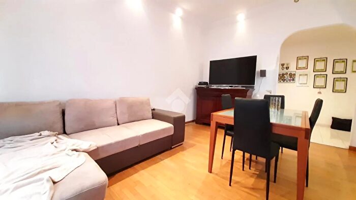 Appartamento bilocale in vendita in Via Giovanni Garau, Roma