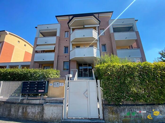 Appartamento bilocale in vendita in Stradello Alberto Manzi, Parma