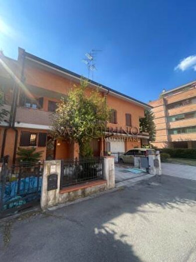 Casa con 6 locali in vendita in Via San Giuseppe, Medolla