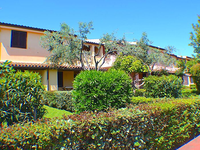 Appartamento bilocale in affitto in Via degli Ulivi, Centro, San Teodoro