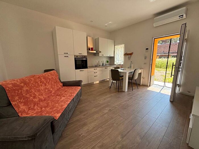 Appartamento bilocale in affitto in Via Torquato Taramelli, San Martino, Legnano
