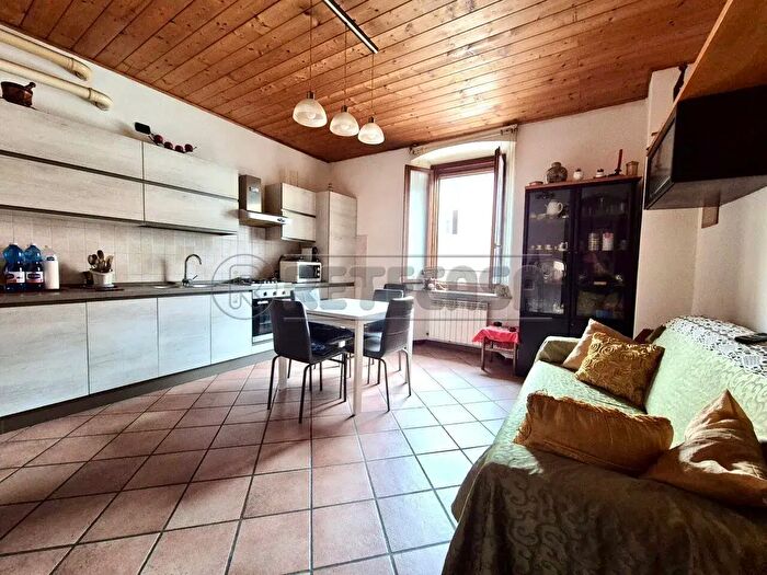 Appartamento bilocale in vendita in Via del Giordano, Cremona