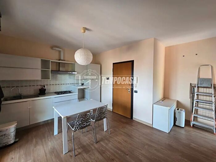 Appartamento bilocale in vendita in Via Perugino, Reggio Emilia