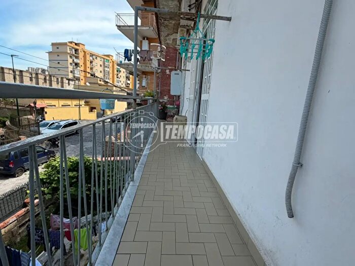 Appartamento bilocale in vendita in Via Brigata Bologna, Napoli