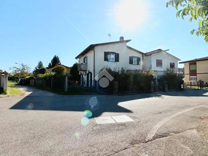 Casa trilocale in vendita in Via Cesare Battisti, San Stino di Livenza