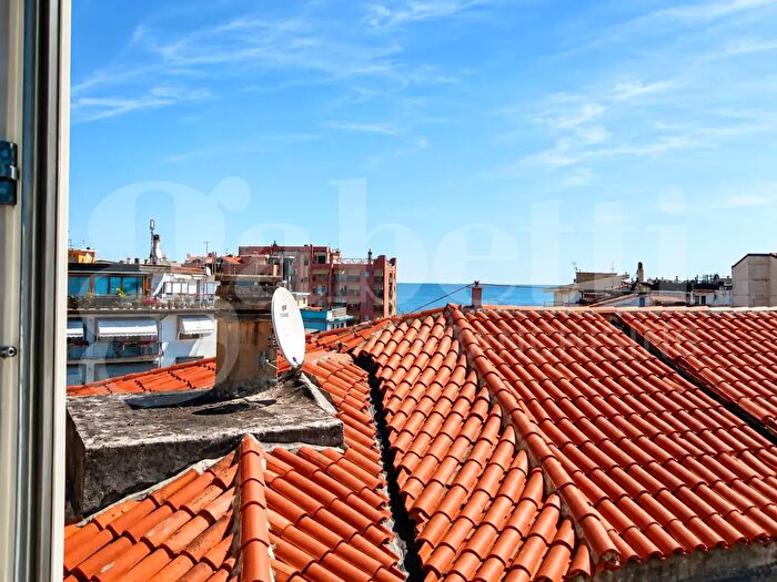 Appartamento con 5 locali in vendita in Sottomarina Viale Veneto, Chioggia