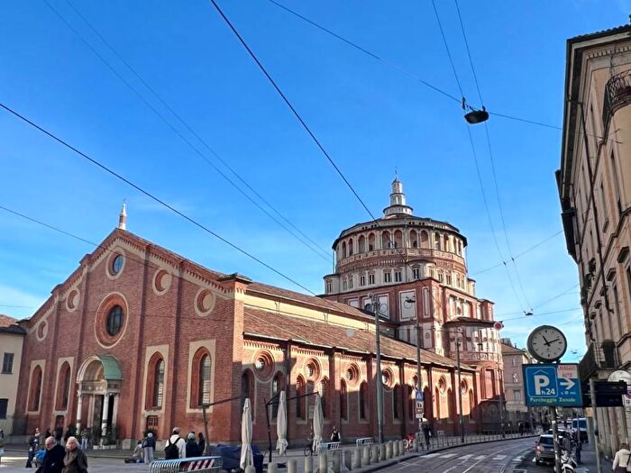 Appartamento quadrilocale in affitto in Via Giovannino De Grassi, San Vittore, Milano