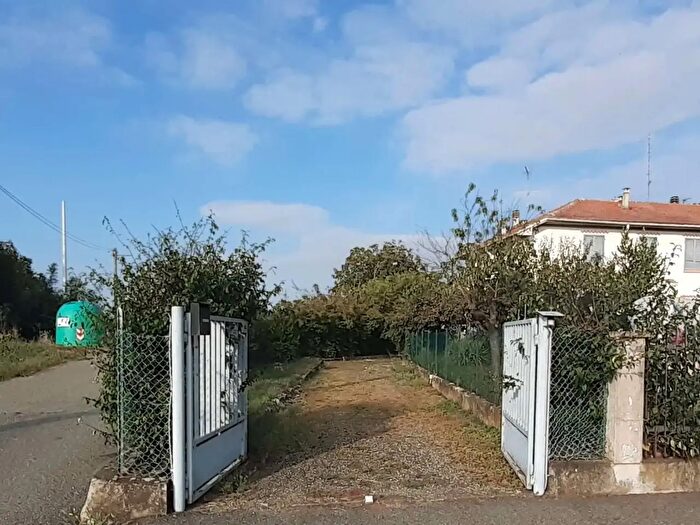 Appartamento con 6 locali in vendita in Via Roma, Casal Cermelli