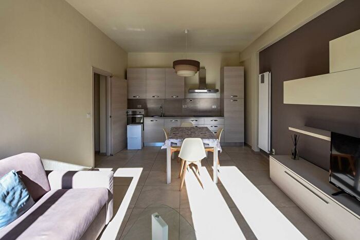 Appartamento quadrilocale in affitto in Circonvallazione Edoardo Sacchetti, Centro, Cervia