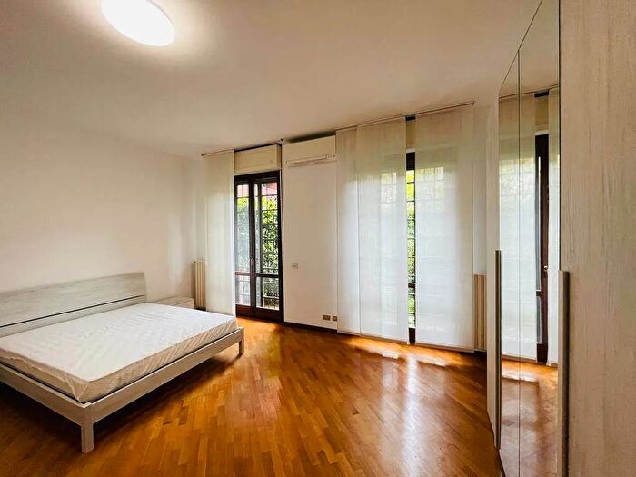 Casa monolocale in affitto in Monza Amati Buonarroti Cederna Santalbino Via Giacosa, Monza