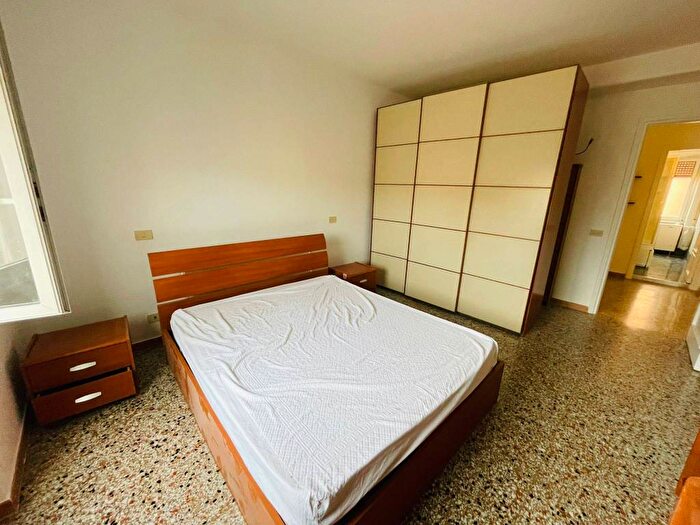 Appartamento trilocale in affitto in Via di S Ippolito, Bologna, Roma