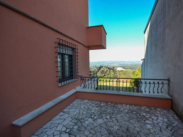 Appartamento trilocale in affitto in Via Cassia, Centro, Ficulle