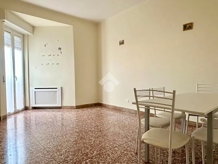 Appartamento bilocale in affitto in Via Piazza Immacolata, Ascoli Piceno