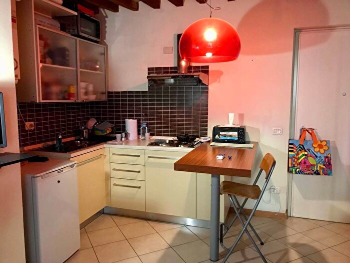 Appartamento bilocale in affitto in Via Corso Corsi, Centro Storico, Parma