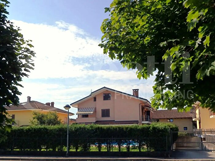 Appartamento quadrilocale in vendita in Strada Antica Ghiacciaia, Buriasco