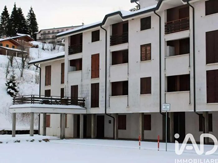 Appartamento quadrilocale in vendita in Via del Bosco Snc, Brentonico
