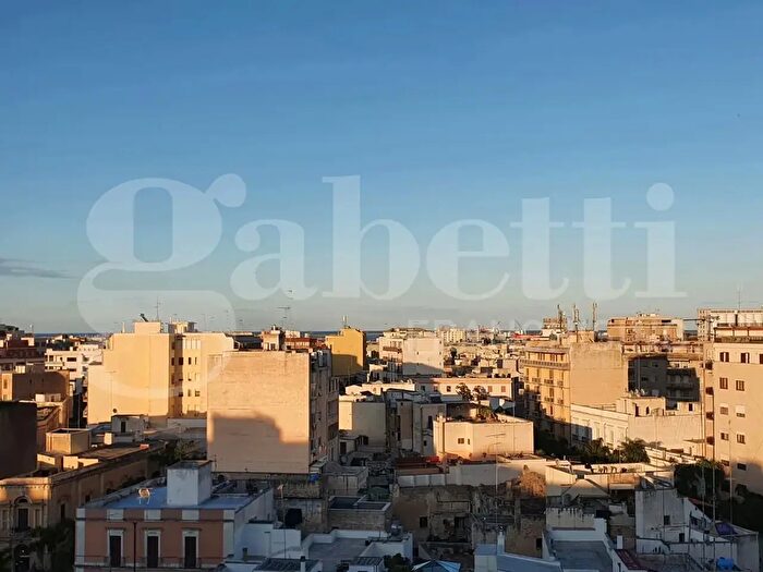 Appartamento bilocale in vendita in Largo Palumbo, Brindisi