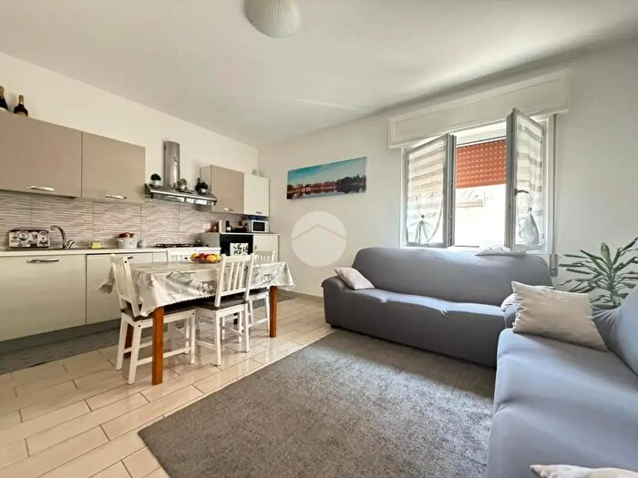 Casa con 5 locali in vendita in Via Giovanni Giana, Sergnano