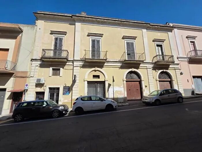 Appartamento con 5 locali in vendita in Via Impero, Parabita