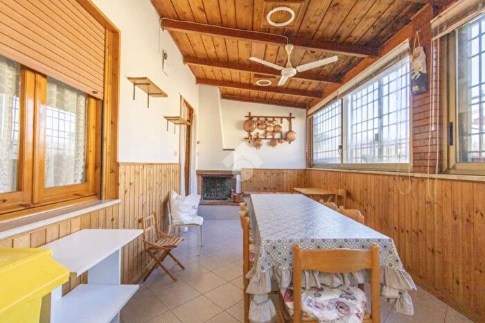 Appartamento trilocale in vendita in Via SantEgidio, Riano