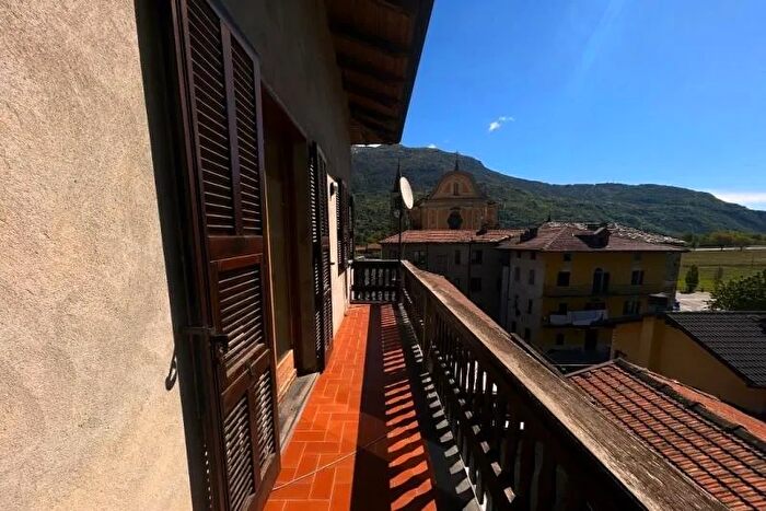 Case in Vendita e in Affitto - 3