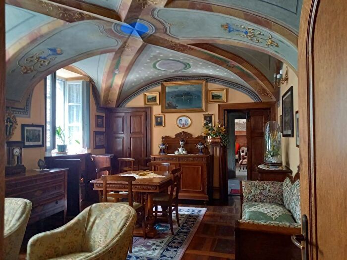 Appartamento trilocale in vendita in Craveggia, Craveggia