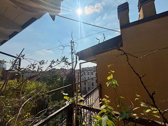 Appartamento trilocale in affitto in Via Genova Thaon di Revel, Zara, Milano