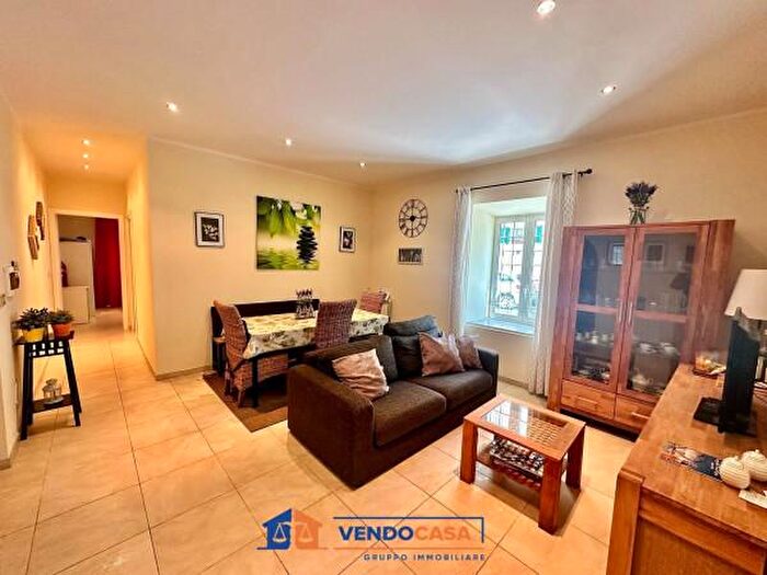 Appartamento trilocale in vendita in Via Patrioti, Borghetto Santo Spirito