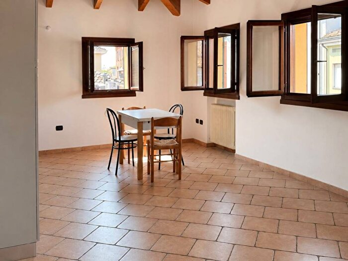 Appartamento bilocale in affitto in Via Roma, Centro, Sant'Ilario d'Enza