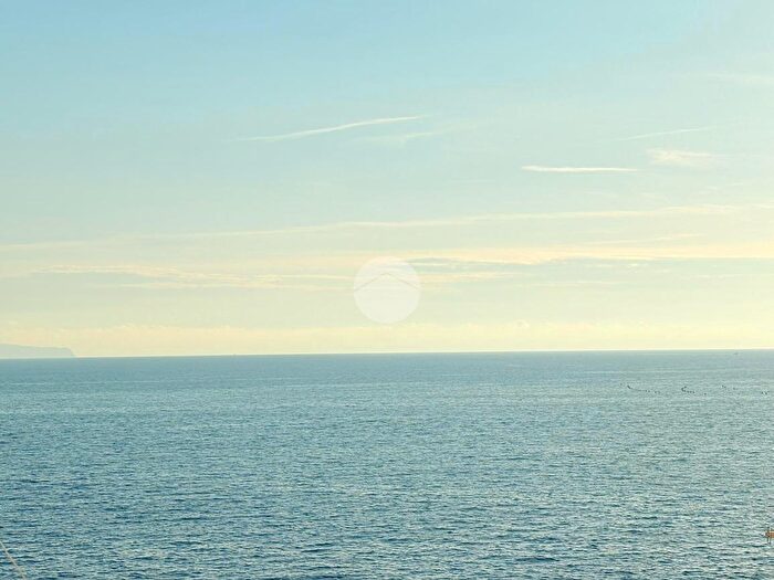 Appartamento trilocale in vendita in Via Alcide De Gasperi, Torre Del Greco