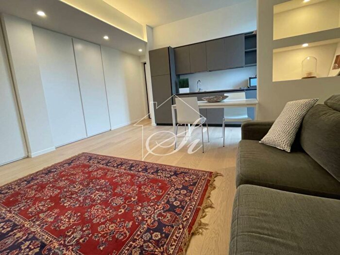 Appartamento bilocale in affitto in Via Carlo Osma, Gallaratese, Milano