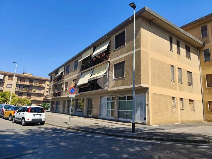 Appartamento bilocale in vendita in Via della Loggetta, Firenze