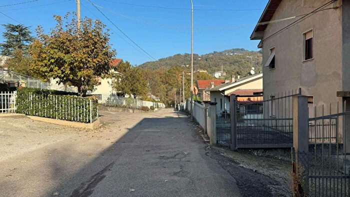 Appartamento trilocale in vendita in Via Verdi, Solignano