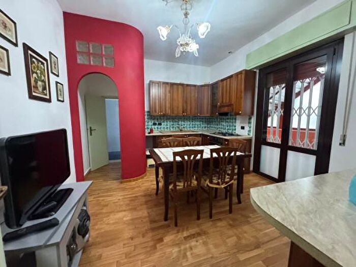 Appartamento con 5 locali in vendita in Forli