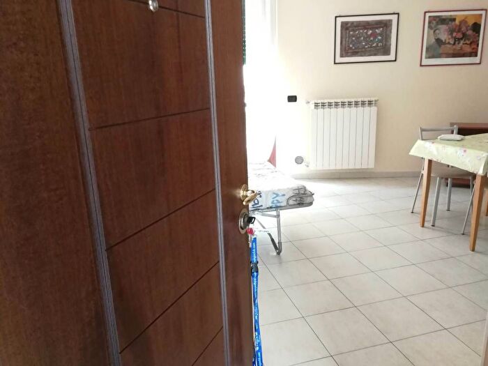 Appartamento monolocale in affitto in Viale Dante Alighieri, Centro Stazione, Novara