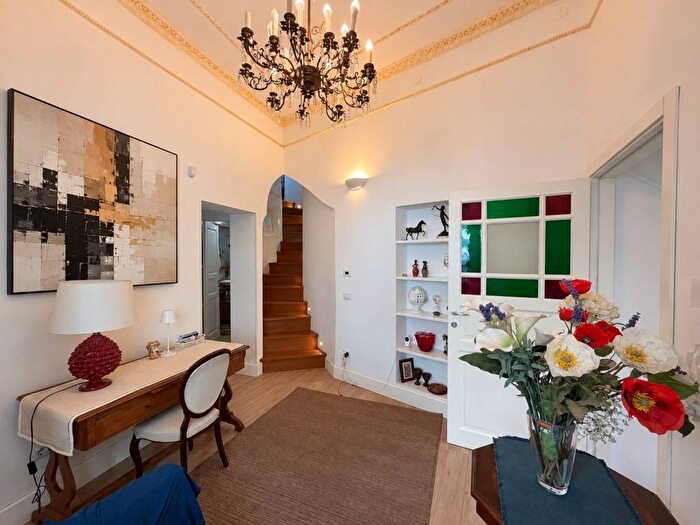 Appartamento trilocale in affitto in Via Roma, Centro, Monreale
