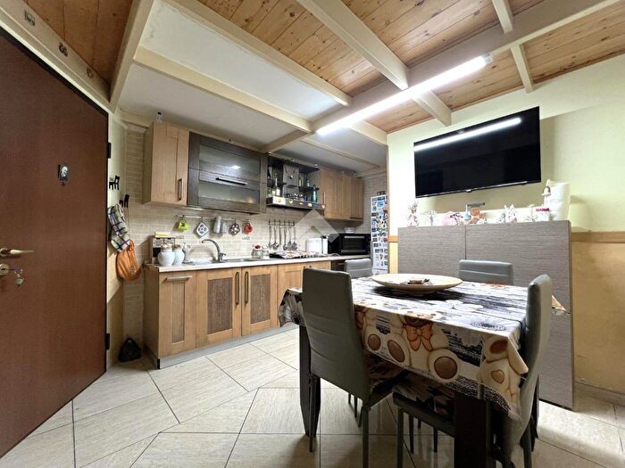 Appartamento bilocale in vendita in Vicolo III Rocco Marco, Casoria