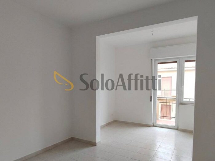 Appartamento quadrilocale in affitto in Via Edmondo De Amicis, Centro, Novi di Modena